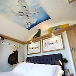 Hornington Manor Shepherds Huts York