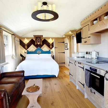 Domek letniskowy Hornington Manor Shepherds Huts