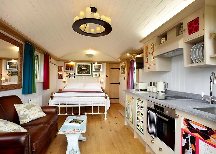 Hornington Manor Shepherds Huts *