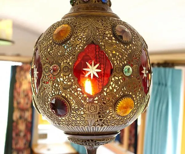 Hornington Manor Shepherds Huts ロッジ *