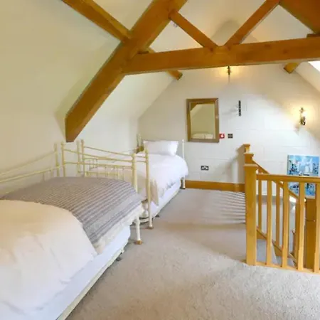 Hornington Manor Shepherds Huts