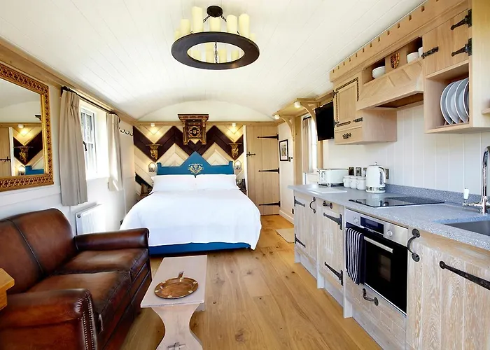 Gerendaház Hornington Manor Shepherds Huts